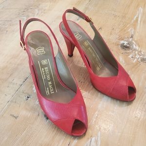 Bruno Magli Peep Toe Pumps - Light Red with Lizard pattern detail Size 4.5